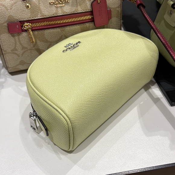 Coach Dome Cosmetic Case
SV/Pale Lime - Picture 7 of 16
